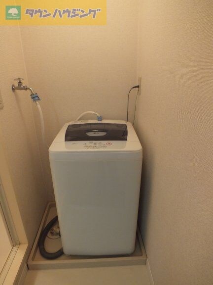 物件内観写真10　(室内洗濯機置き場)