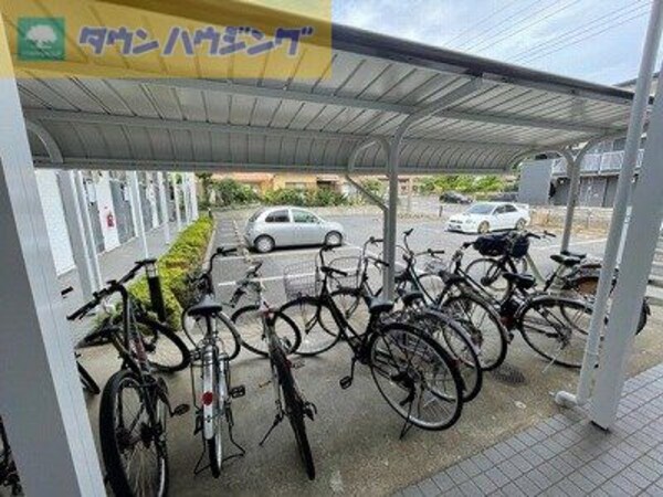 その他(駐輪場)