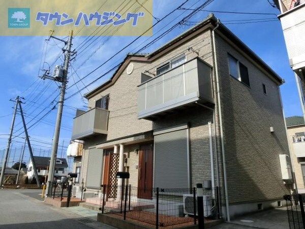 外観(ファミリーおすすめ　戸建感覚のテラスハウス物件です)