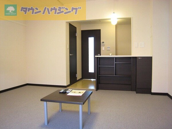 リビング・居室(カウンターキッチンのお部屋です)