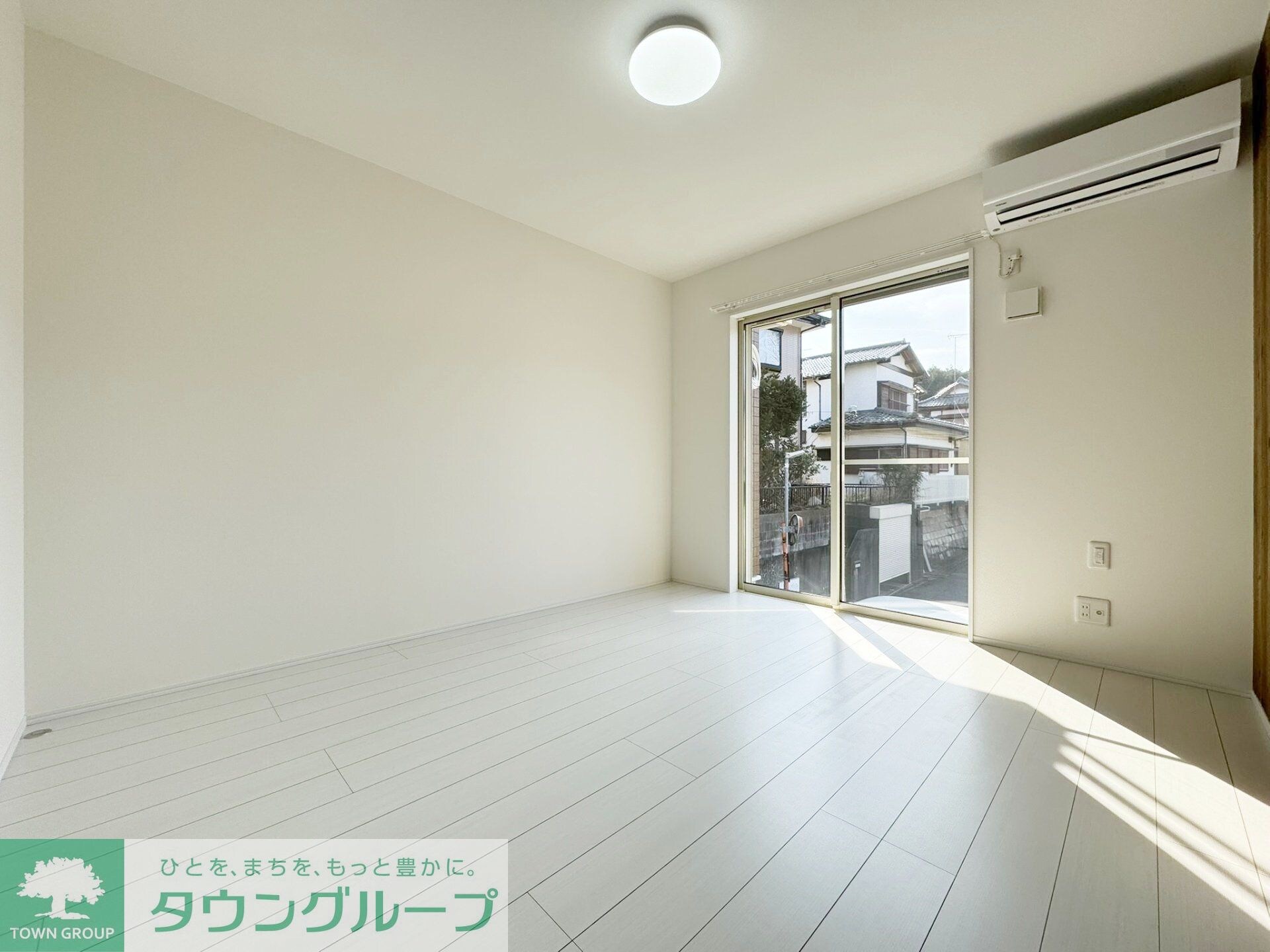 物件内観写真16　(現地待ち合わせ歓迎♪お問合せはタウンハウジングまで！)