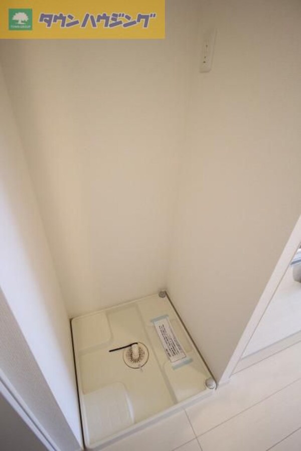 設備(室内洗濯機置き場)