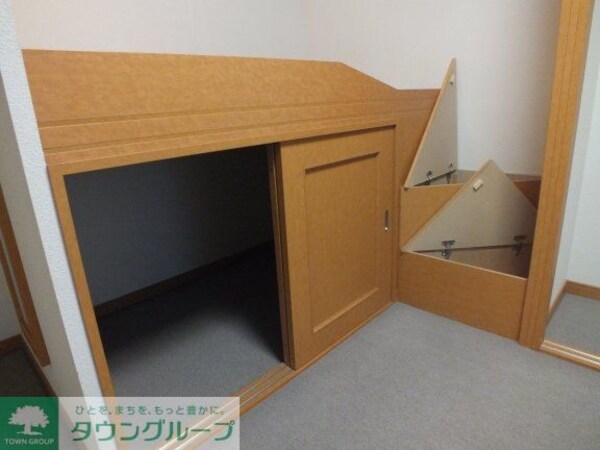 その他室内・内装(ベッド下収納)
