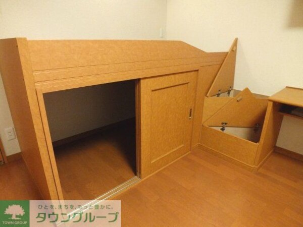 その他室内・内装(ベッド下収納)
