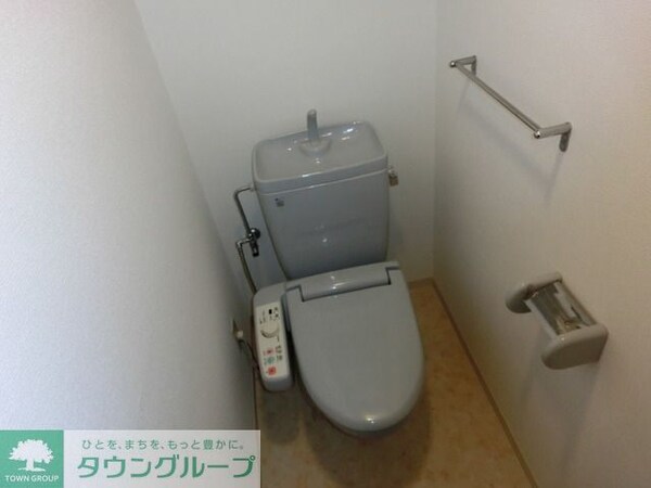 トイレ(ウォシュレット完備)
