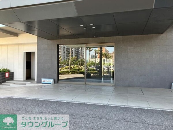 エントランス(お問合せはタウンハウジング千葉店まで！※現地待合わせ相談可能)
