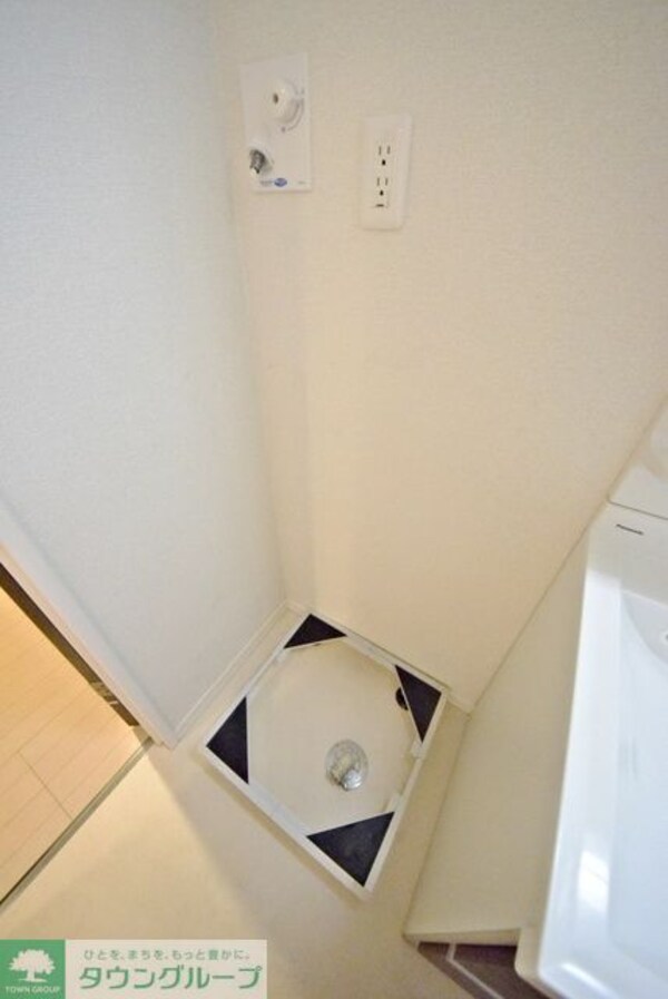 設備(室内洗濯機置き場)