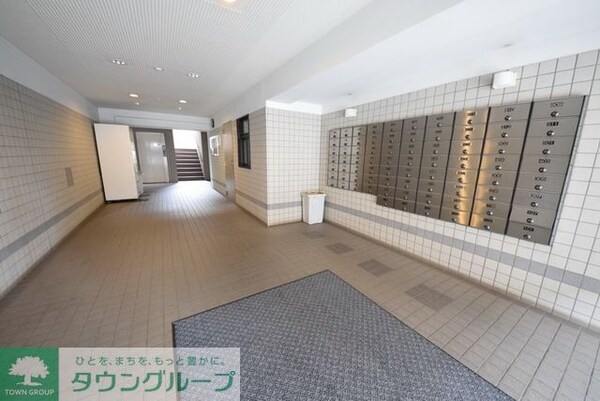 エントランス(お部屋探しはタウンハウジング千葉店にお任せ下さい♪)