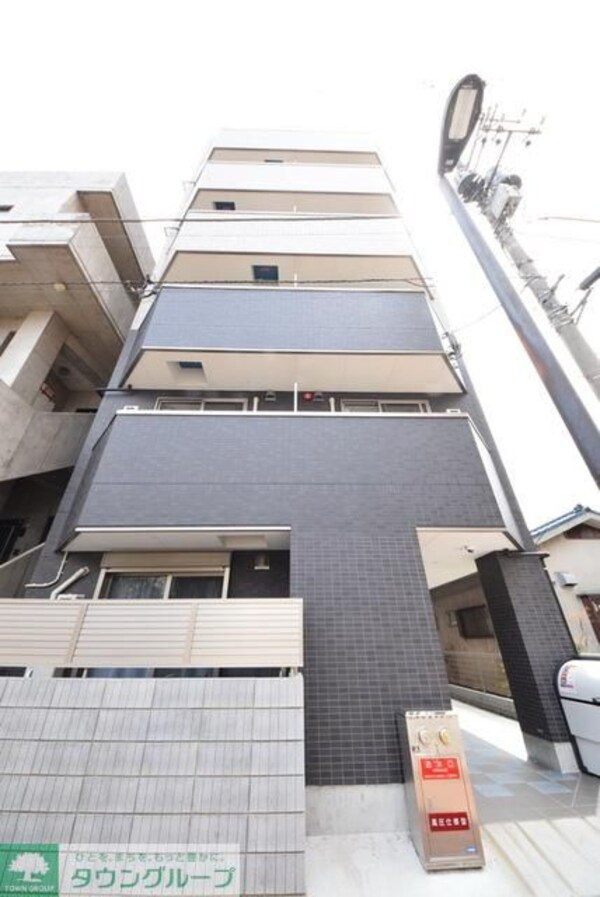 外観(しっかりとした重量鉄骨造)