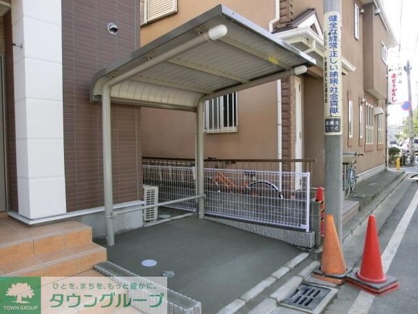 共有部分(屋根付き駐輪場)