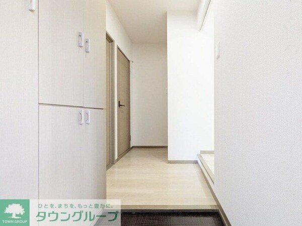 玄関(お問合せは【タウンハウジング】まで！※現地待合わせ相談可！)