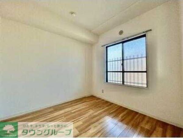 寝室(お問合せは【タウンハウジング】まで！※現地待合わせ相談可！)