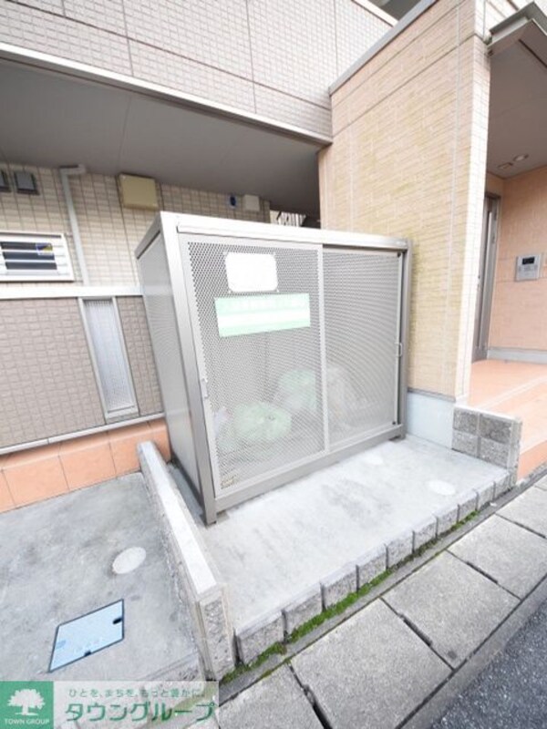 共有部分(動物に荒らされないゴミ置き場)