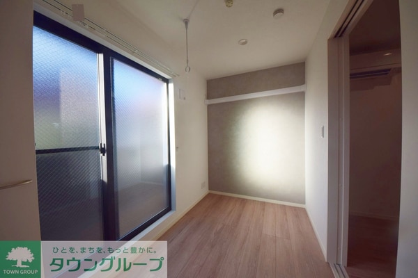 寝室(お問合せはタウンハウジングまで！※現地待合わせ相談可能)