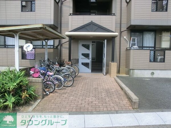 外観(現地待ち合わせ歓迎♪お問合せはタウンハウジングまで！)