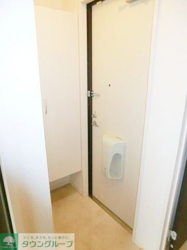 玄関(お部屋探しは【タウンハウジング千葉店】にお任せ下さい♪)