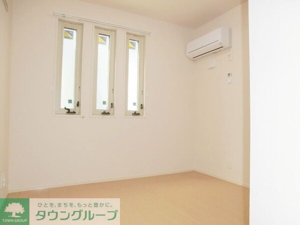 寝室(お部屋探しは【タウンハウジング千葉店】にお任せ下さい♪)
