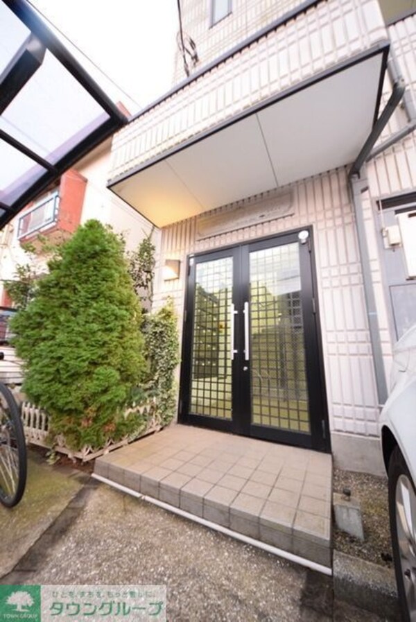 エントランス(お部屋探しは【タウンハウジング千葉店】にお任せ下さい♪)