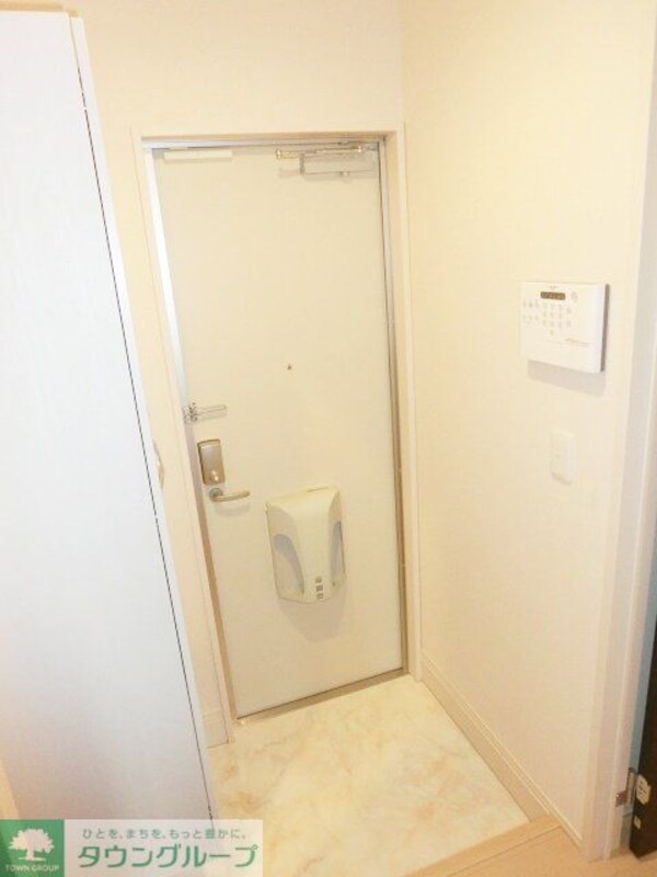 玄関(お部屋探しは【タウンハウジング千葉店】にお任せ下さい♪)