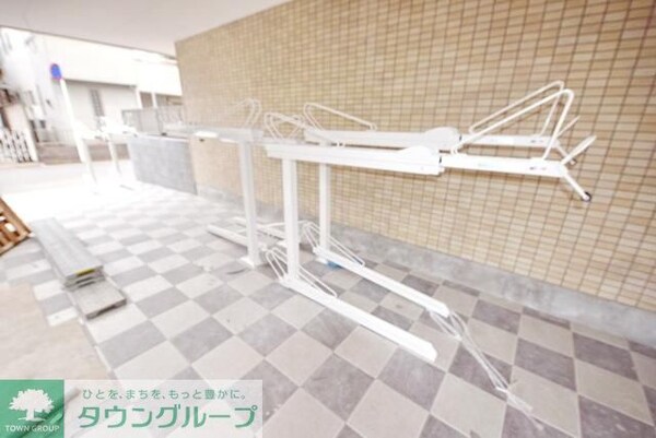 その他(敷地内駐輪場)