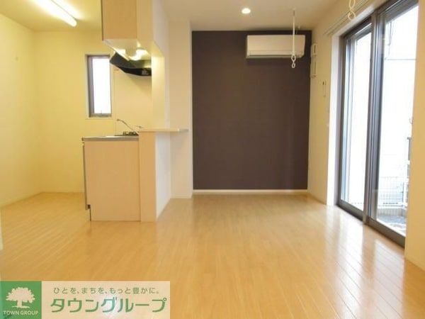 リビング・居室(お問合せはタウンハウジングまで！※現地待合わせ相談可能)
