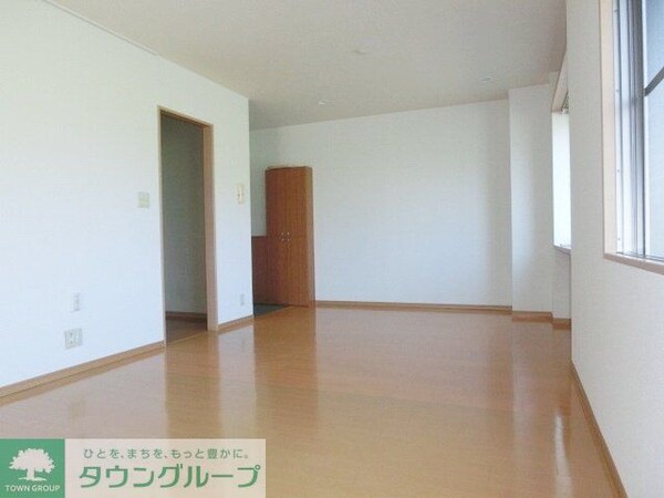 その他室内・内装(広々としたお部屋です。)