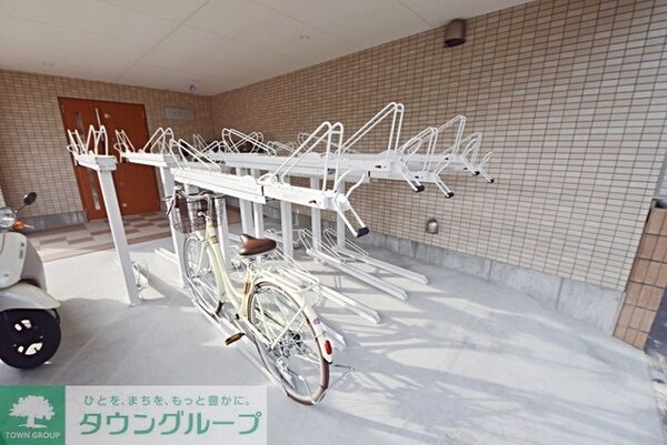 その他(駐輪場完備)