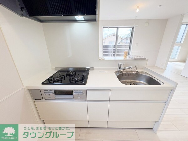 キッチン(※同建物他号室 参考写真)