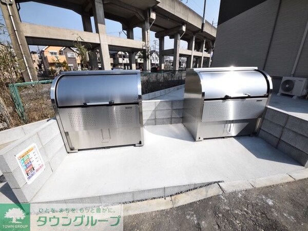 共有部分(敷地内に入居者用ごみステーション)