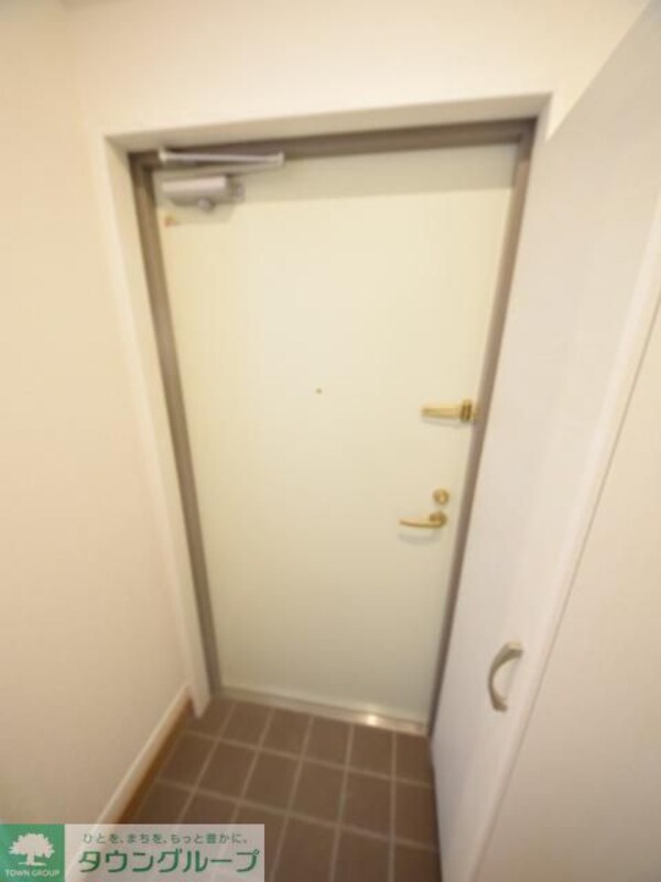 玄関(シューズボックスもあります)