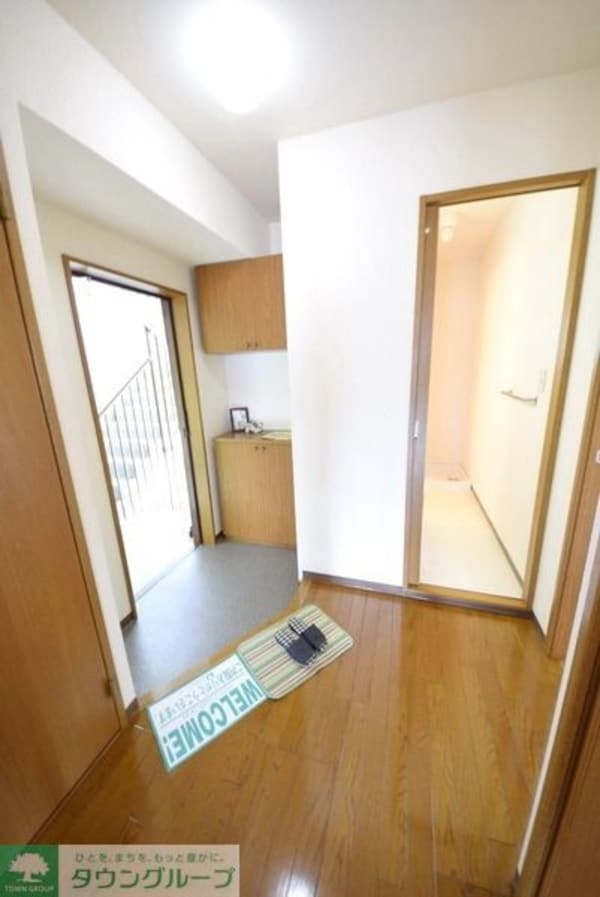 玄関(２段シューズボックス付きの玄関)