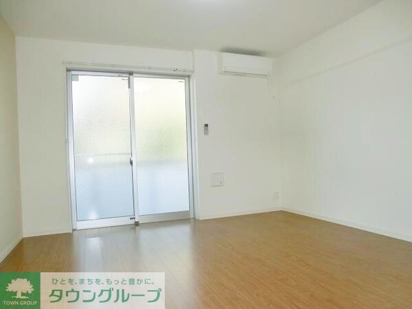 リビング・居室(現地待ち合わせ歓迎♪お問合せはタウンハウジング千葉店まで！)