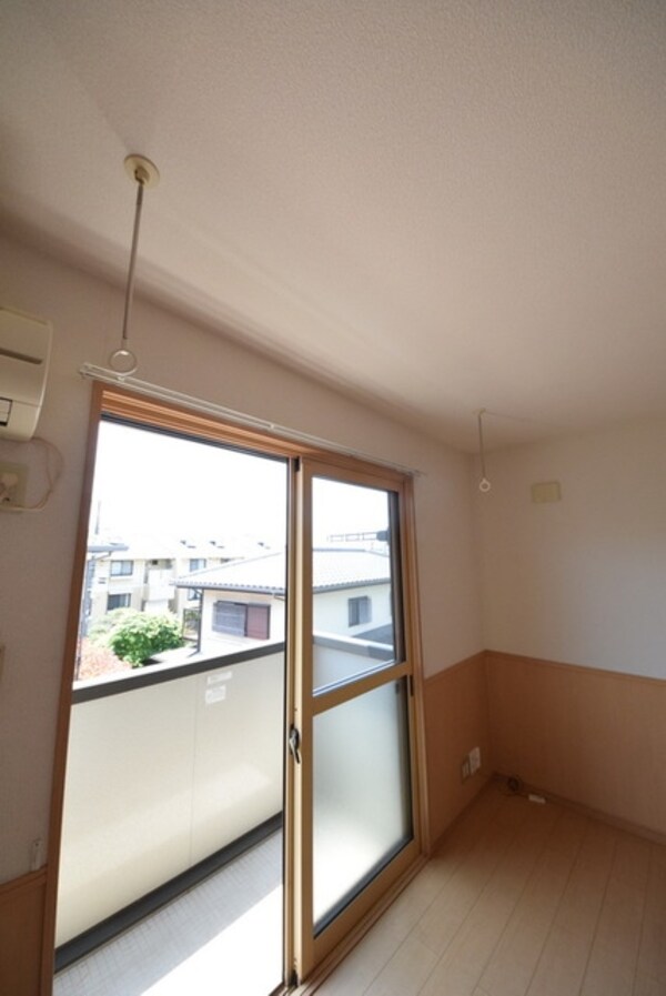 設備(便利な室内物干し)