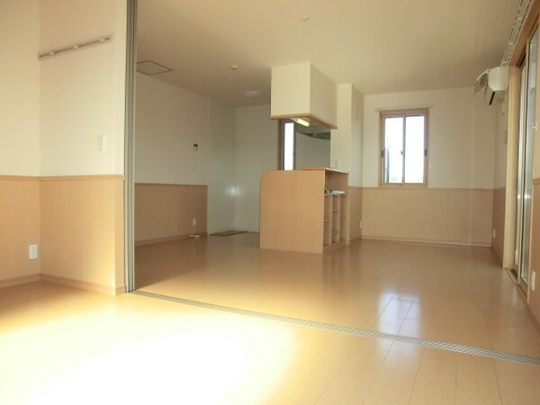 その他室内・内装(別角度からのお部屋です)
