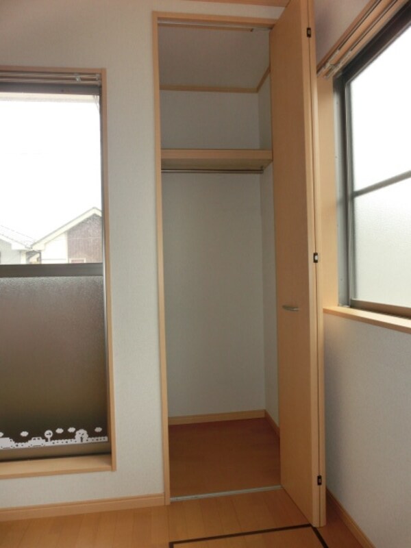 収納(クローゼット)