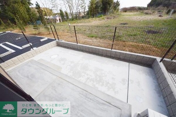 庭(広々テラススペース)