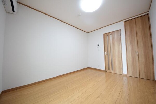 その他室内・内装(綺麗な室内です)