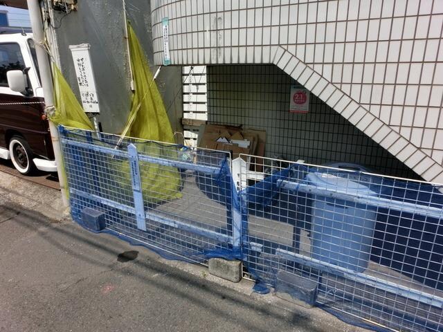 物件内観写真14　(ゴミ置き場)