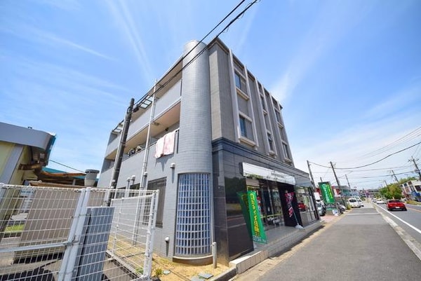 外観(道路側からの外観)