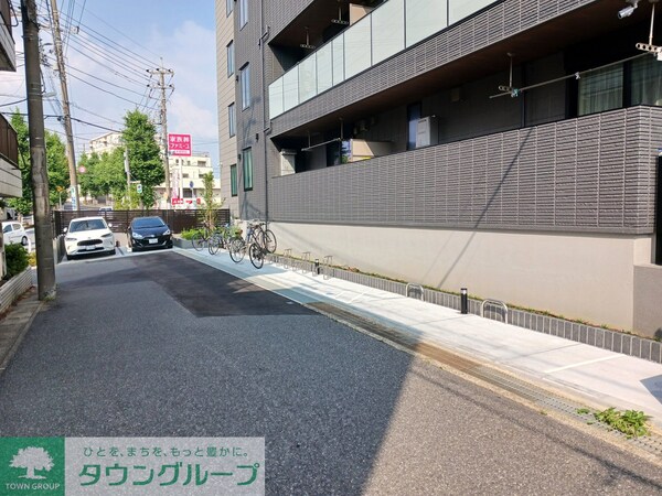 駐車場(駐車場)