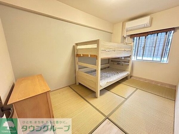 収納(洋室７．０畳(内装前、家具・家電は撤去予定))