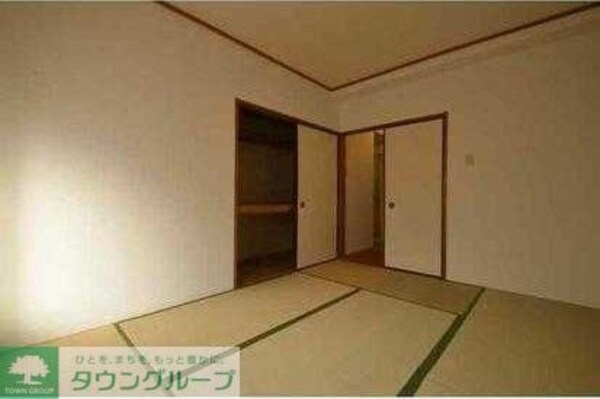 寝室(同建物別室設備施工例　現況優先)