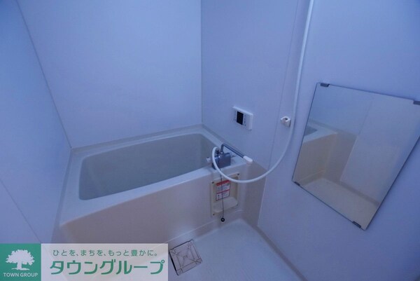 バス／シャワールーム等(※別号室参考写真です)