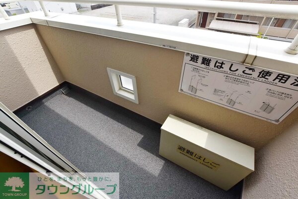 バルコニー(※別号室参考写真です)
