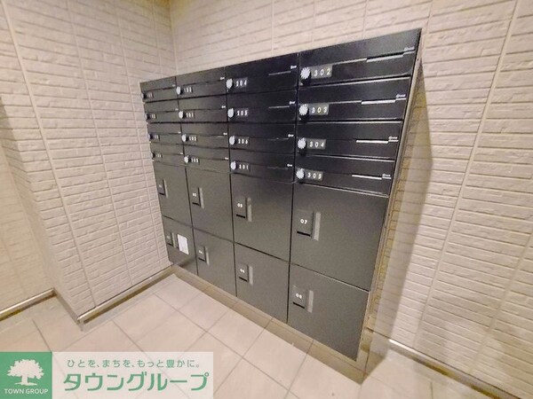 設備(宅配BOX)