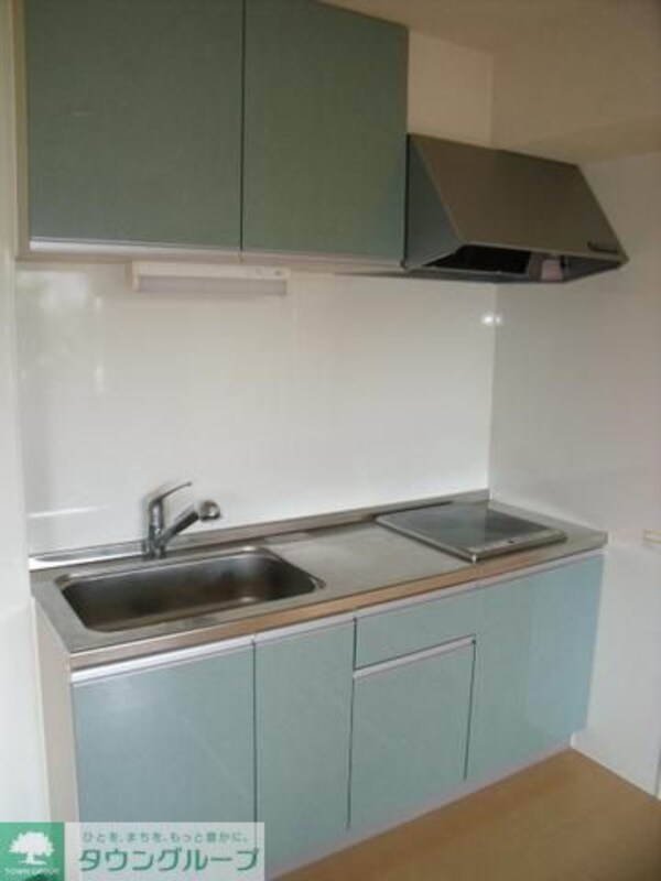 キッチン(IHコンロ２口完備のシステムキッチン)