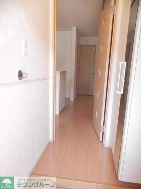 玄関(※別号室参考写真です)