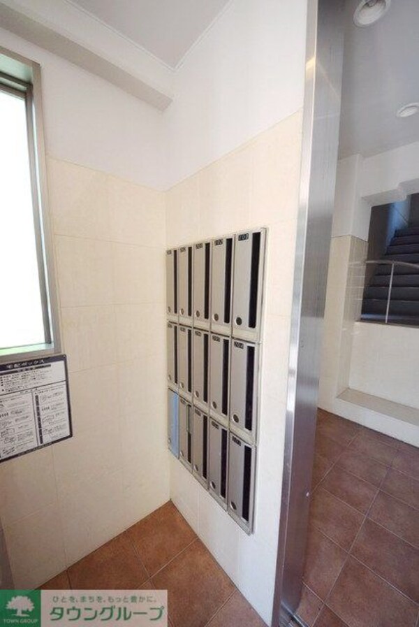 共有部分(※別号室参考写真)