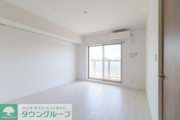 リビング・居室(※写真は同タイプ住戸です。)