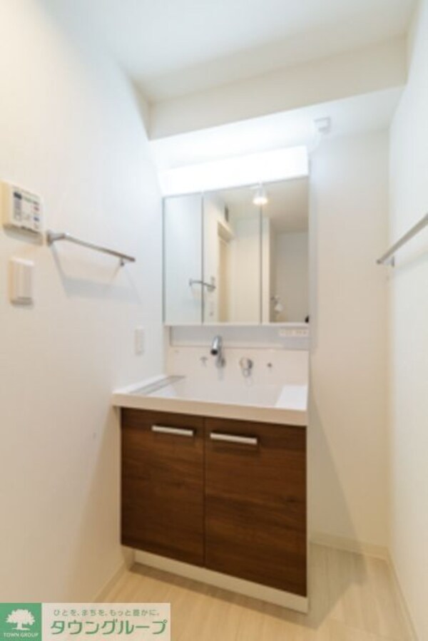 洗面(※写真は同タイプ住戸です。)